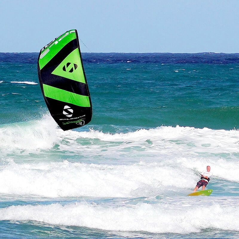 SQUID Foil & Wave Kite - SPLEENE Kiteboarding